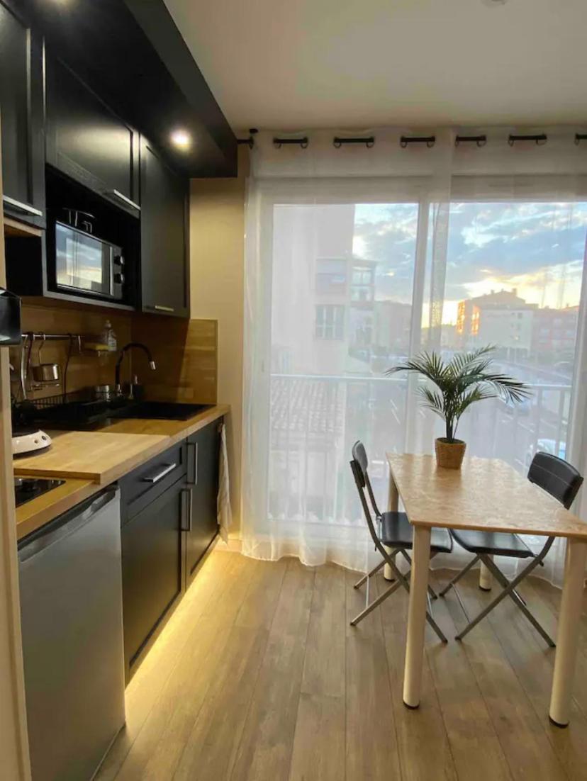 Studio Charmant Cap D'Agde Exterior photo